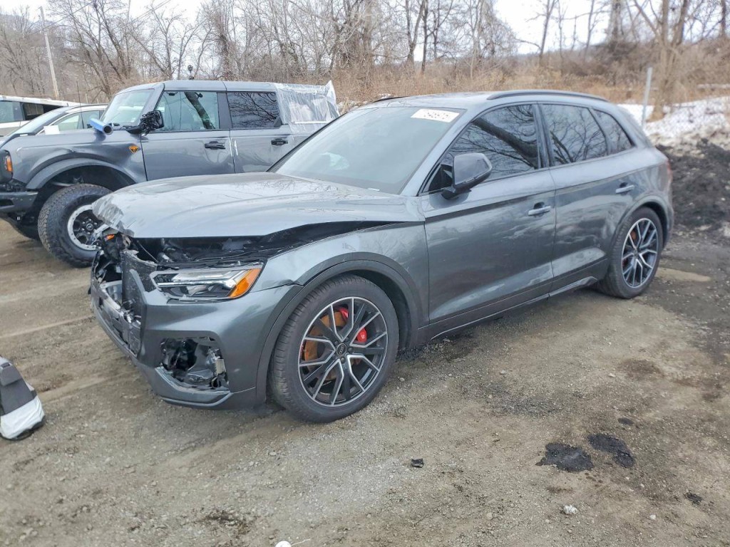 2025 Audi Q5 Image 3