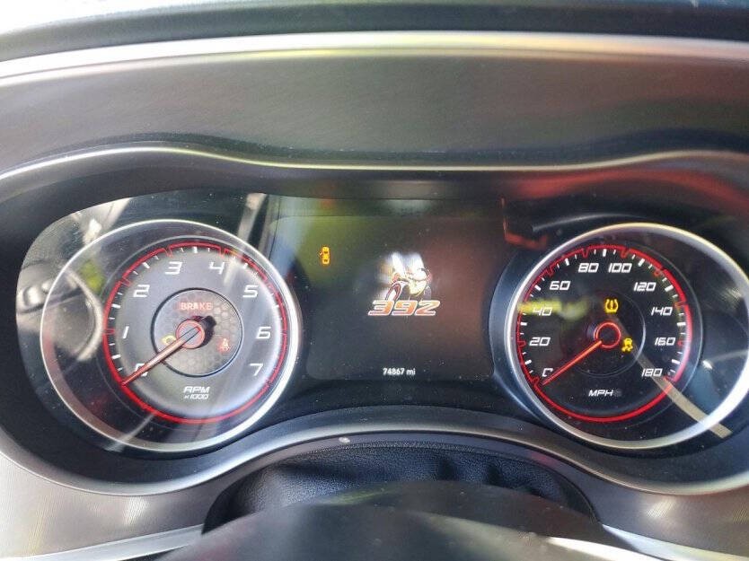 2022 Dodge Charger Image 8