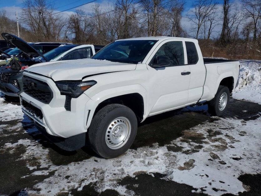 2025 Toyota Tacoma Image 3
