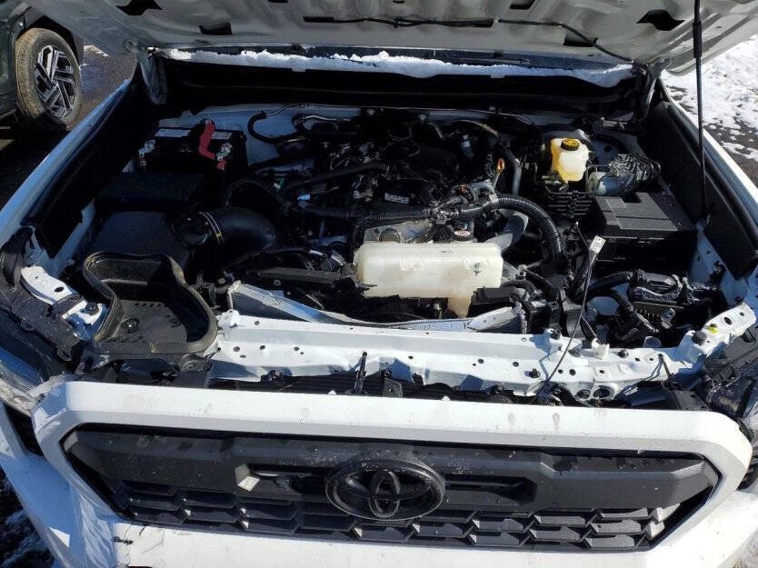 2025 Toyota Tacoma Image 9