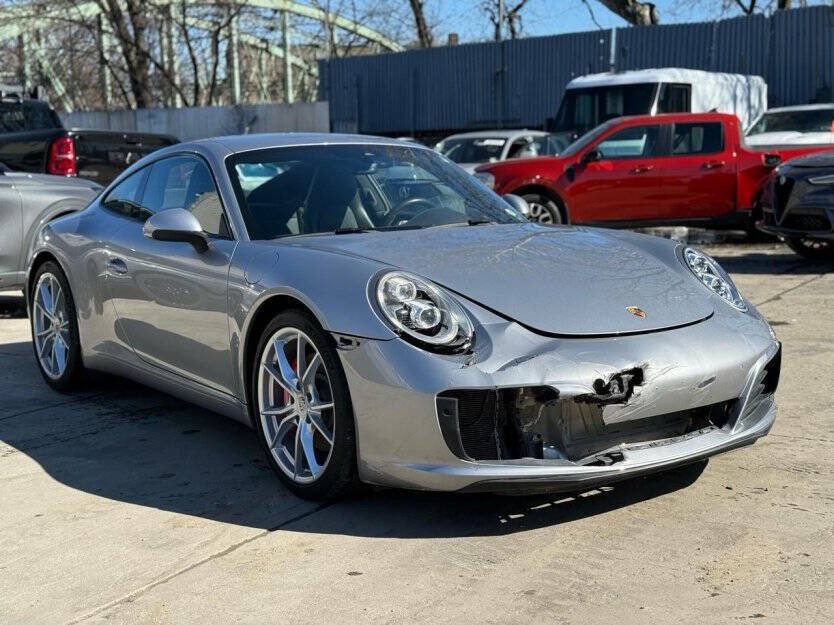 2019 Porsche 911 Image 1