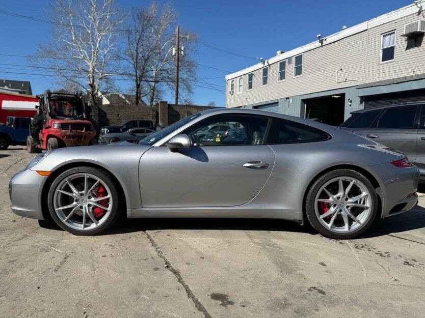 2019 Porsche 911 Image 4