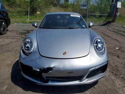 2019 Porsche 911 Image 2