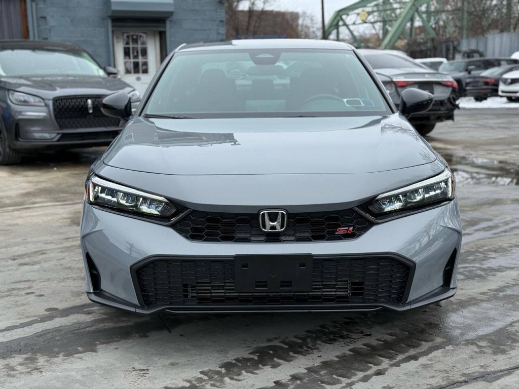 2025 Honda Civic Image 1