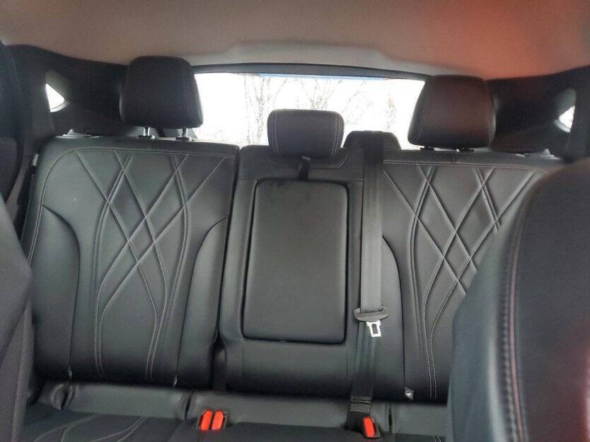 2022 Ford Mustang Image 7