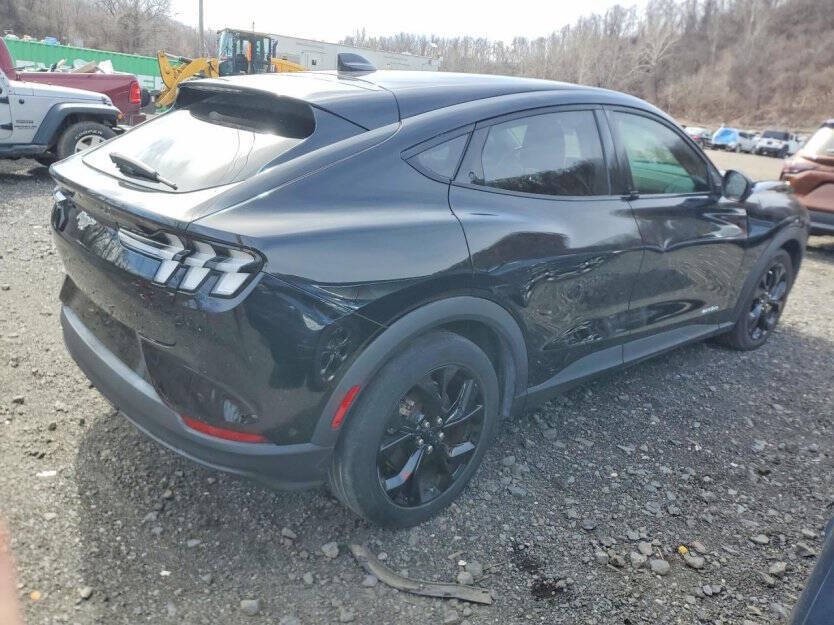 2024 Ford Mustang Image 5