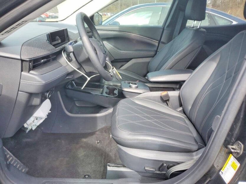 2024 Ford Mustang Image 6