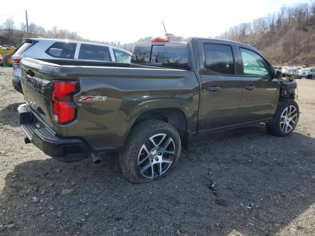 2024 Chevrolet Colorado Image 5
