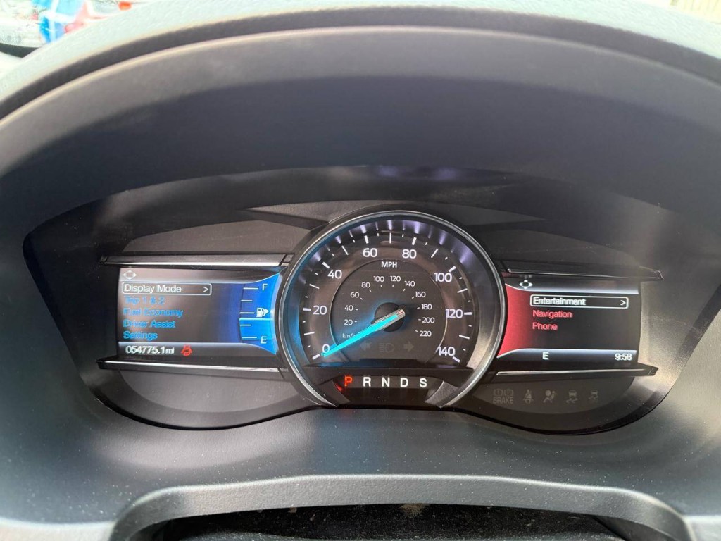 2019 Ford Explorer Image 9