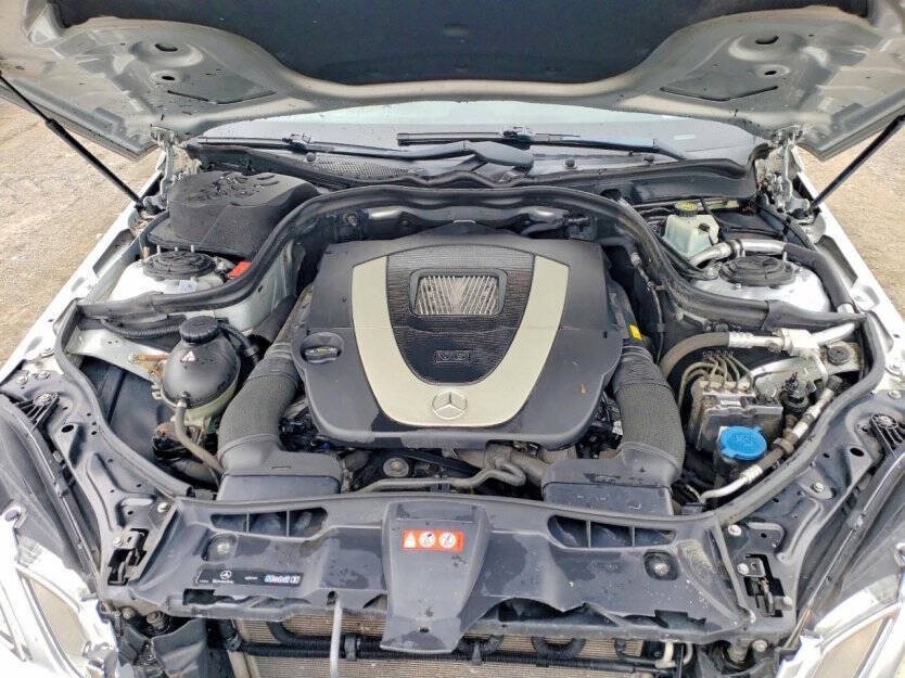 2011 Mercedes-Benz E-Class Image 9