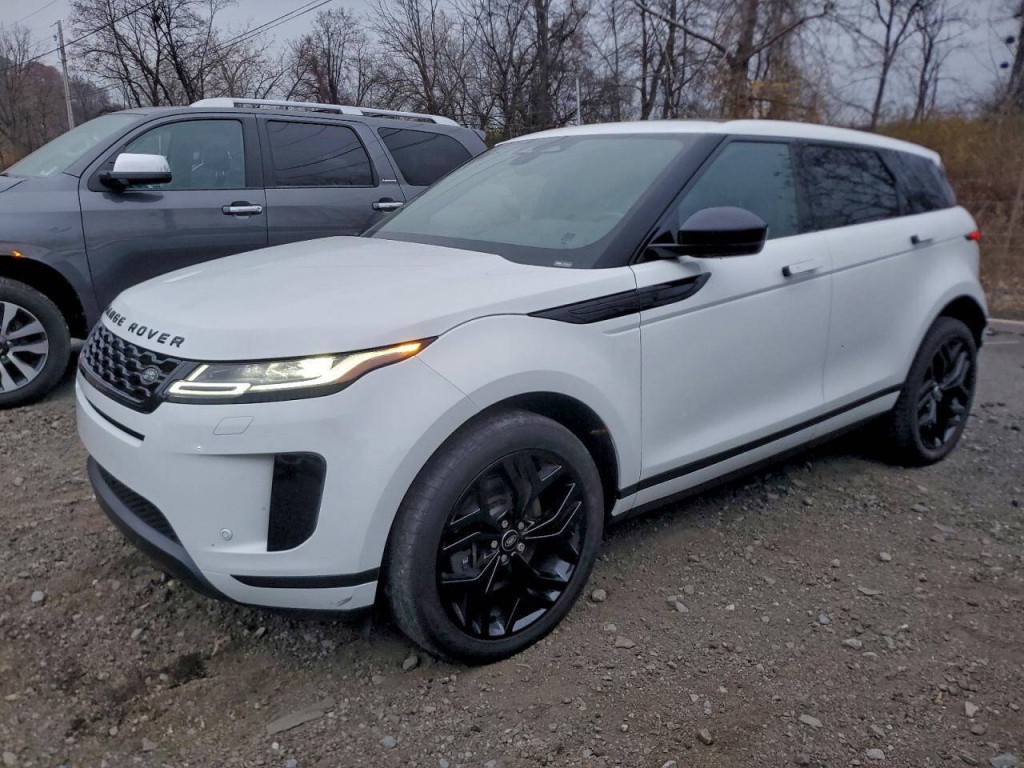2023 Land Rover Range Rover Evoque Image 2
