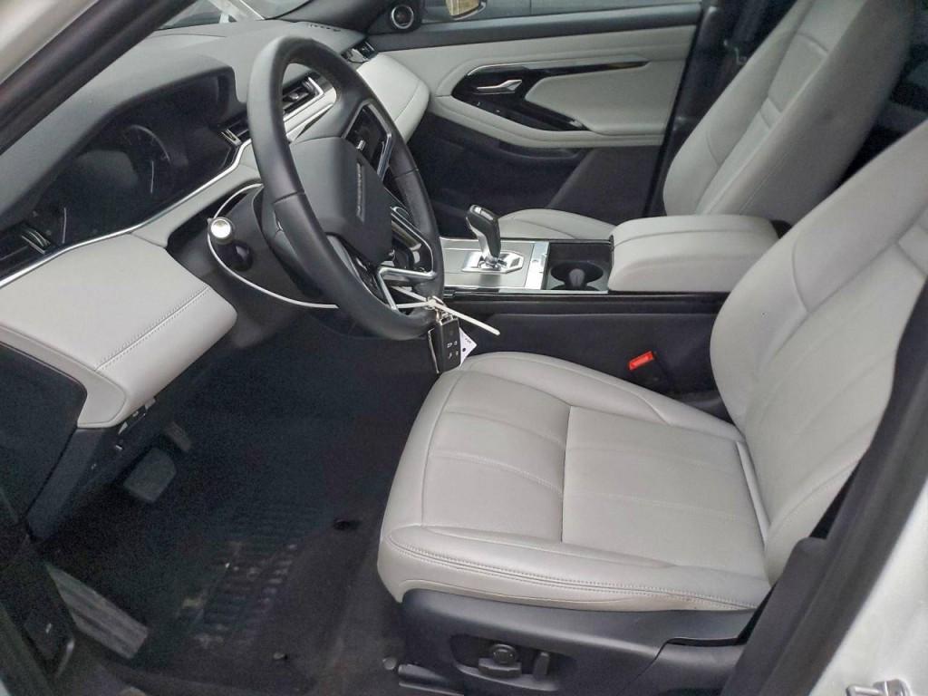2023 Land Rover Range Rover Evoque Image 5