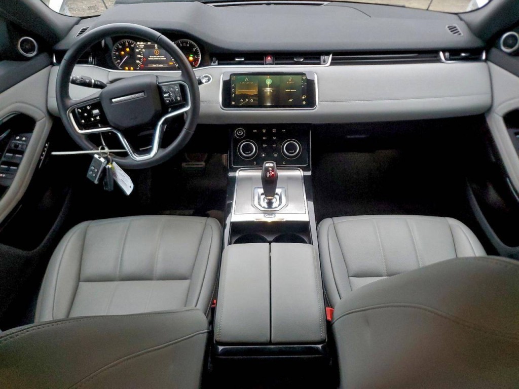 2023 Land Rover Range Rover Evoque Image 7