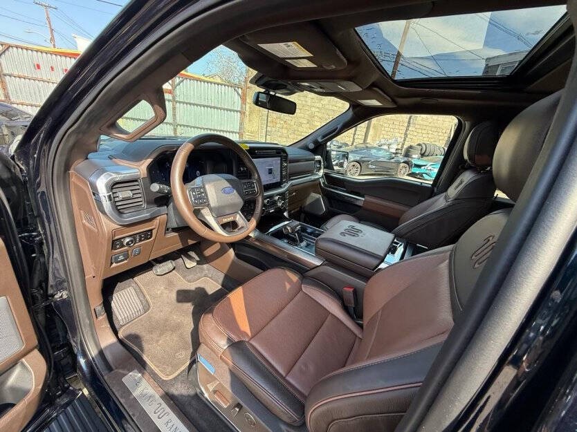 2025 Ford F-150 Image 6