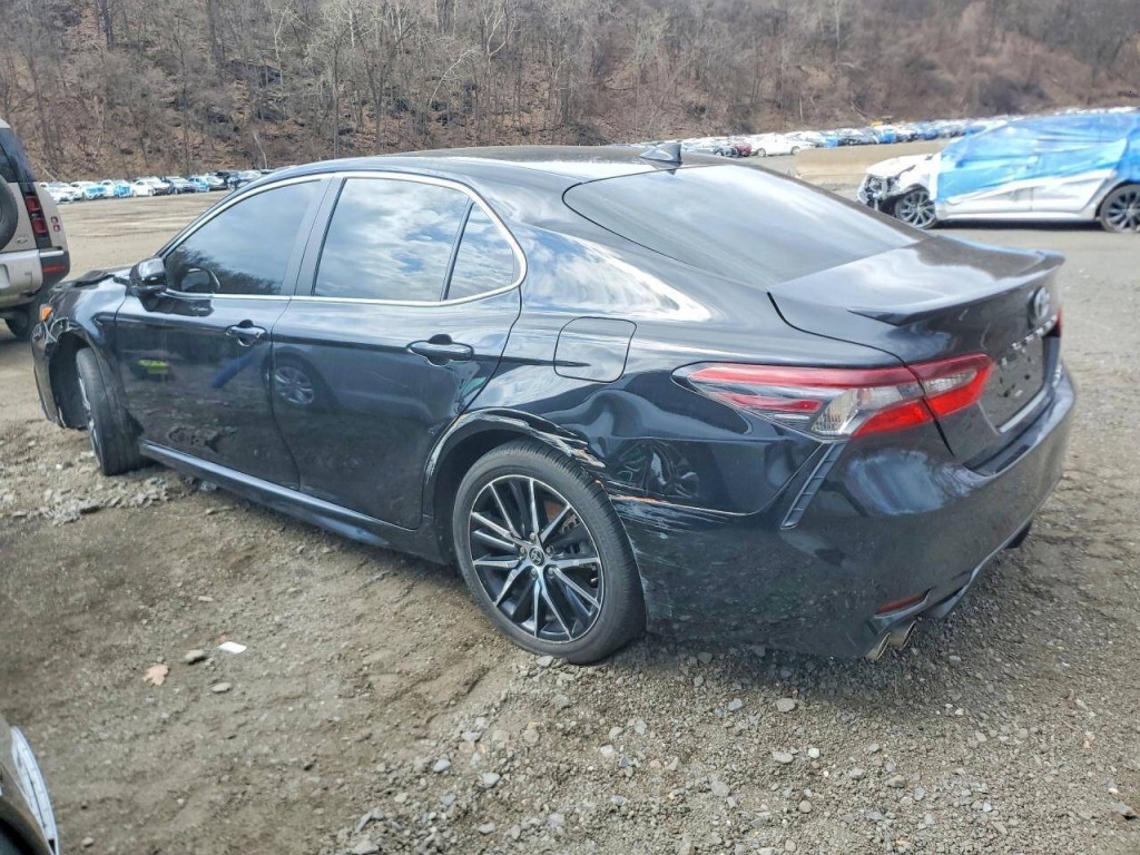 2023 Toyota Camry Image 4