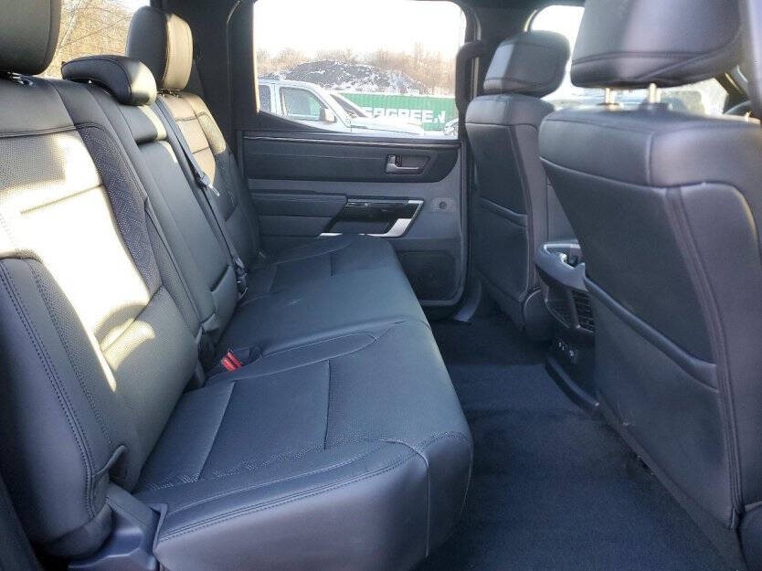 2025 Toyota Tundra Image 7