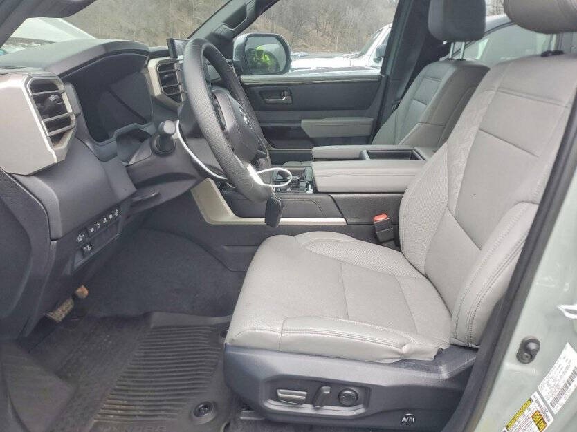 2025 Toyota Tundra Image 6