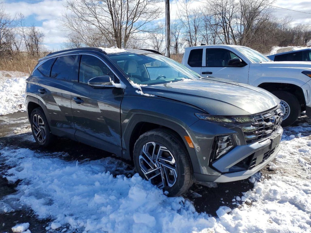 2025 Hyundai Tucson Image 1
