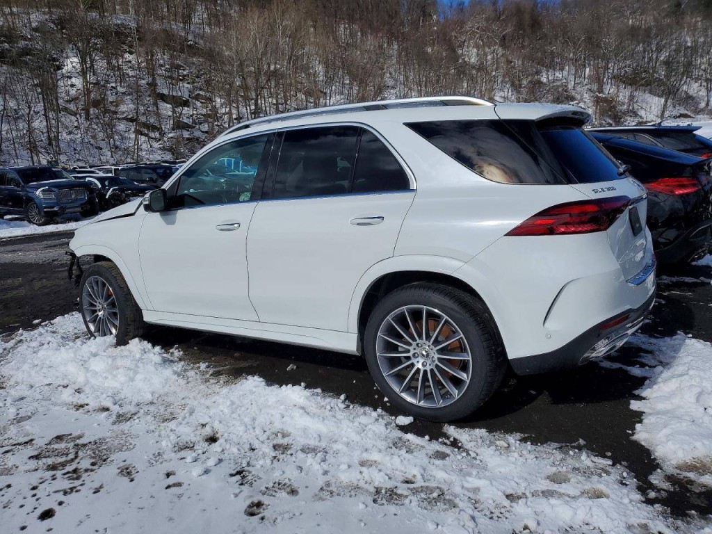 2026 Mercedes-Benz GLE-Class Image 4