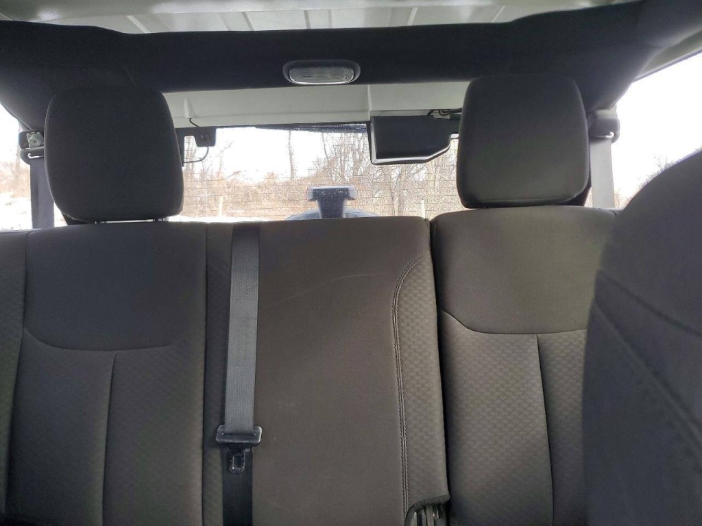 2016 Jeep Wrangler Unlimited Image 7