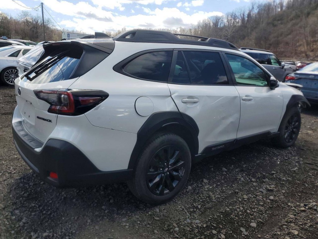 2025 Subaru Outback Image 5