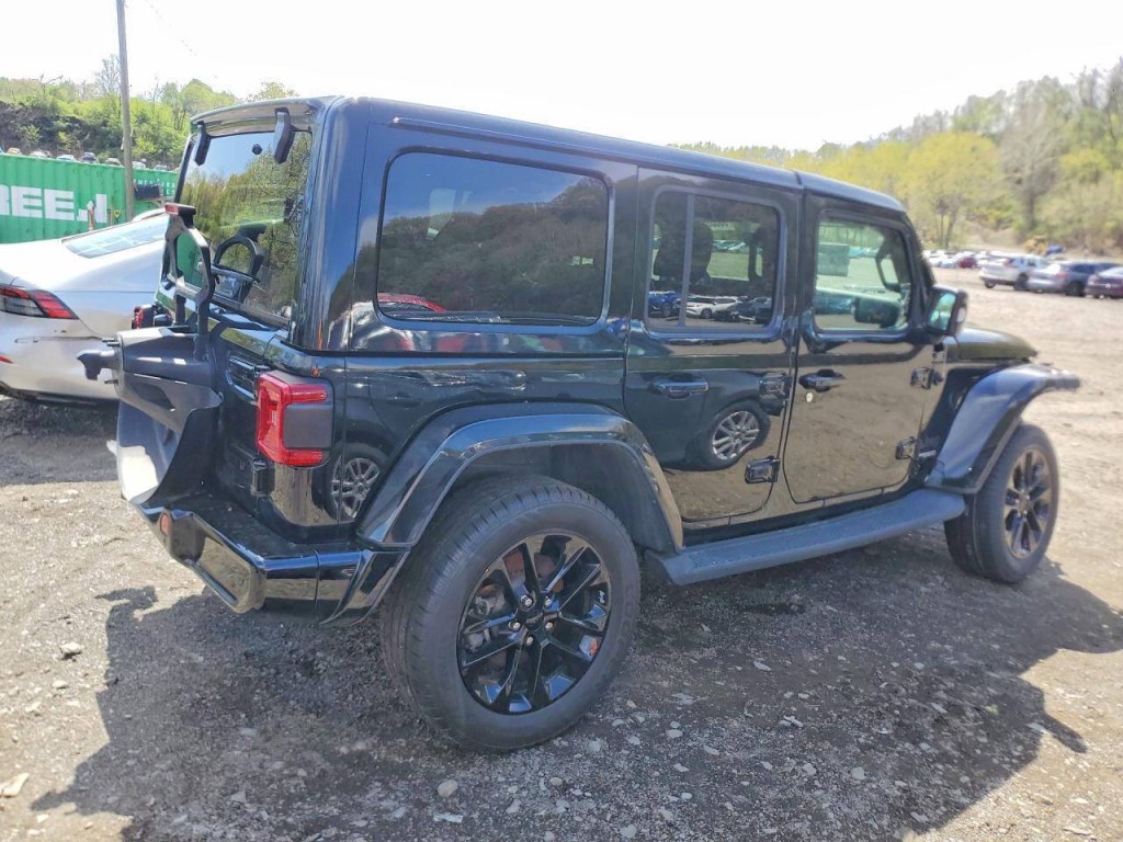 2022 Jeep Wrangler Unlimited Image 5