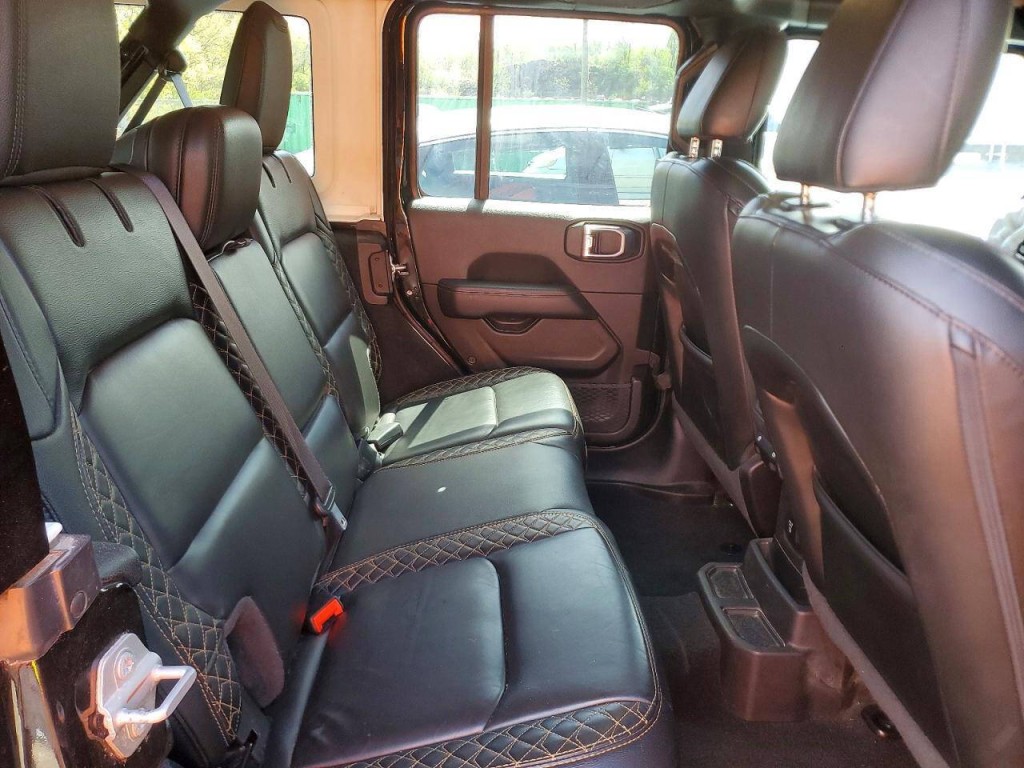 2022 Jeep Wrangler Unlimited Image 9