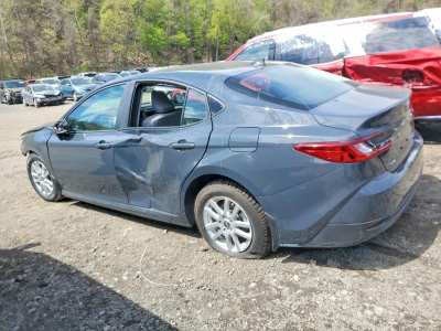 2025 Toyota Camry Image 4