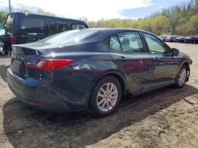 2025 Toyota Camry Image 5