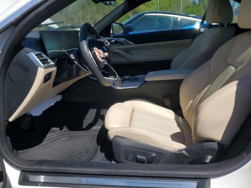 2026 BMW 4 Series Image 6