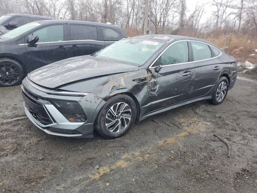 2026 Hyundai Sonata Image 2