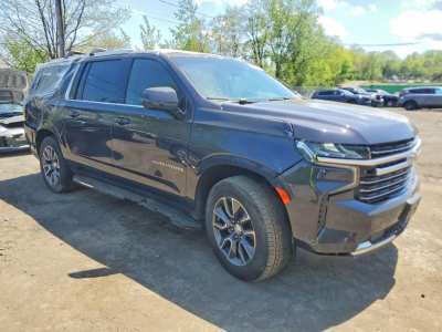 2023 Chevrolet Suburban Image 1