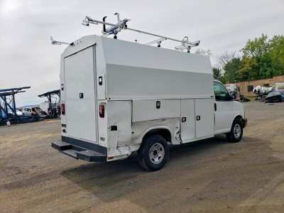 2024 Chevrolet Express Image 4