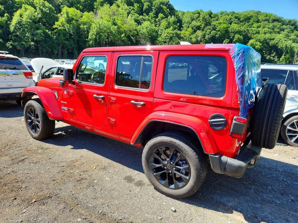 2024 Jeep Wrangler Image 3