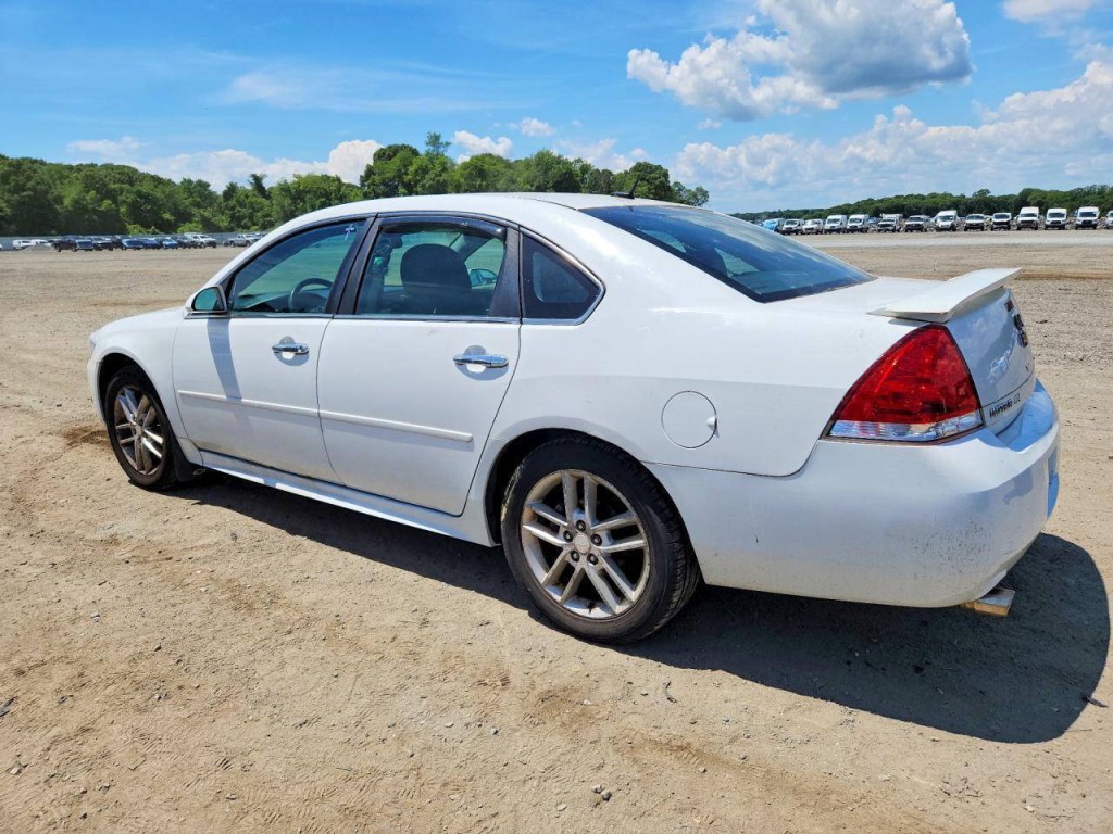 2012 Chevrolet Impala Image 3