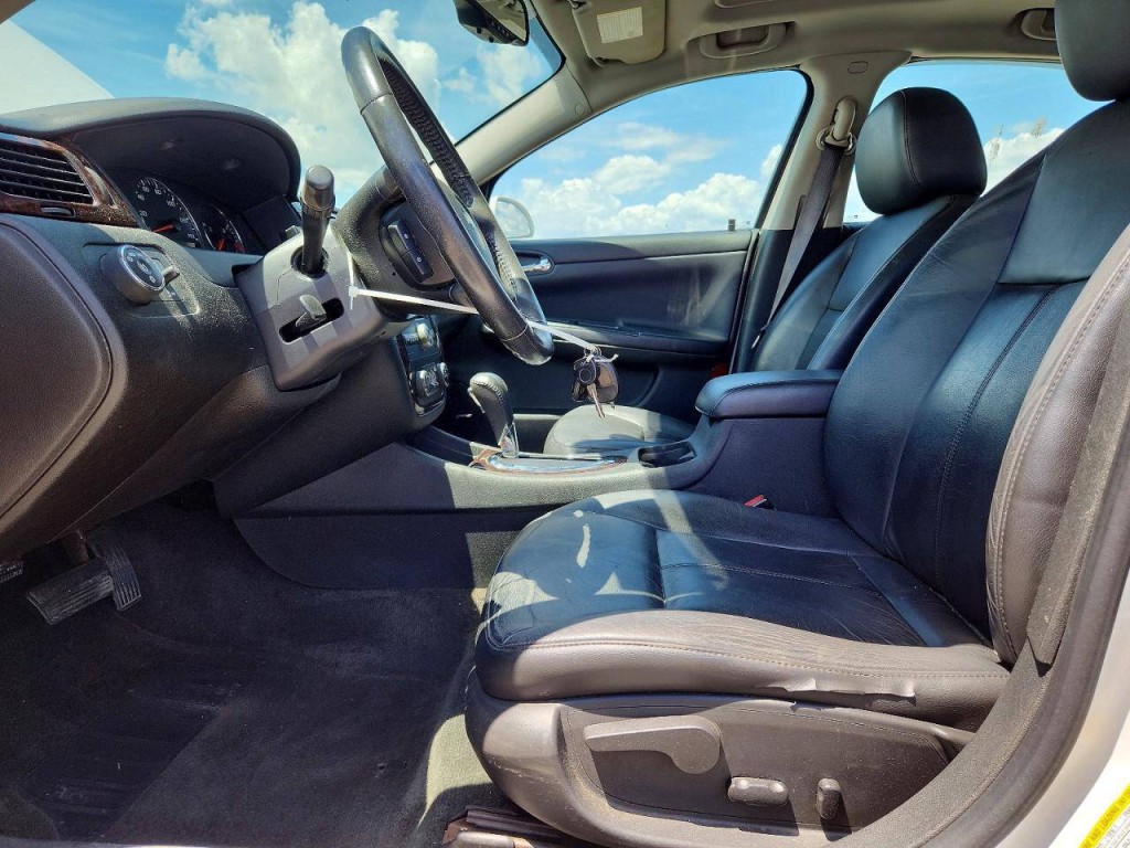 2012 Chevrolet Impala Image 5