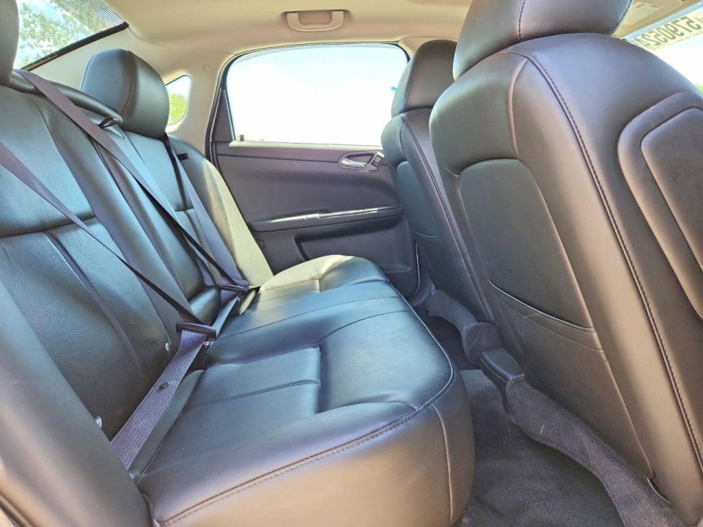 2012 Chevrolet Impala Image 6