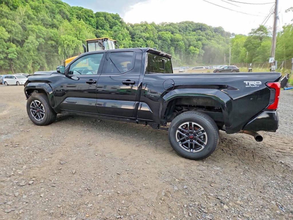 2025 Toyota Tacoma Image 4