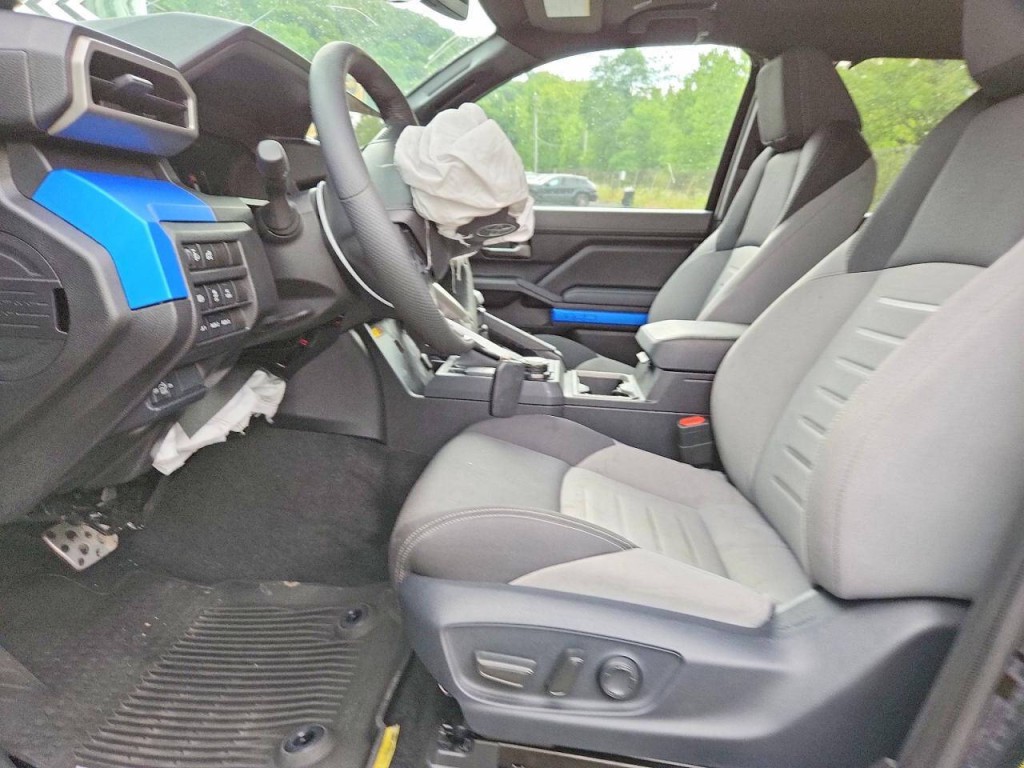 2025 Toyota Tacoma Image 6
