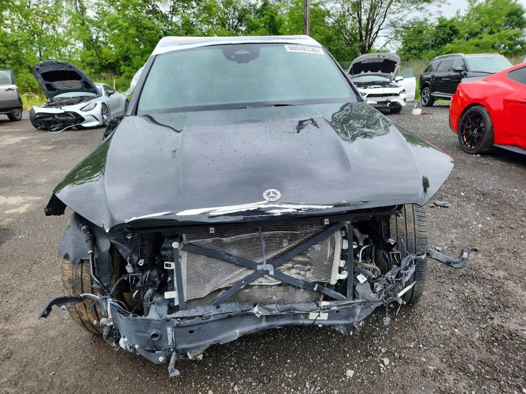 2021 Mercedes-Benz GLS-Class Image 2