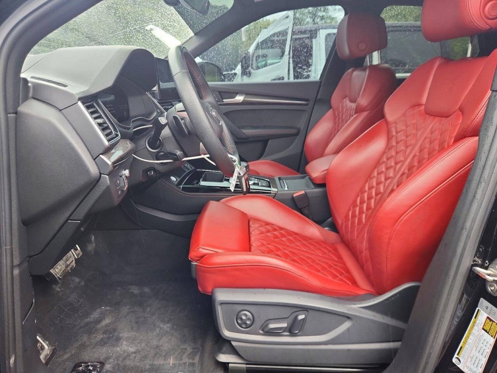 2021 Audi Q5 Image 6