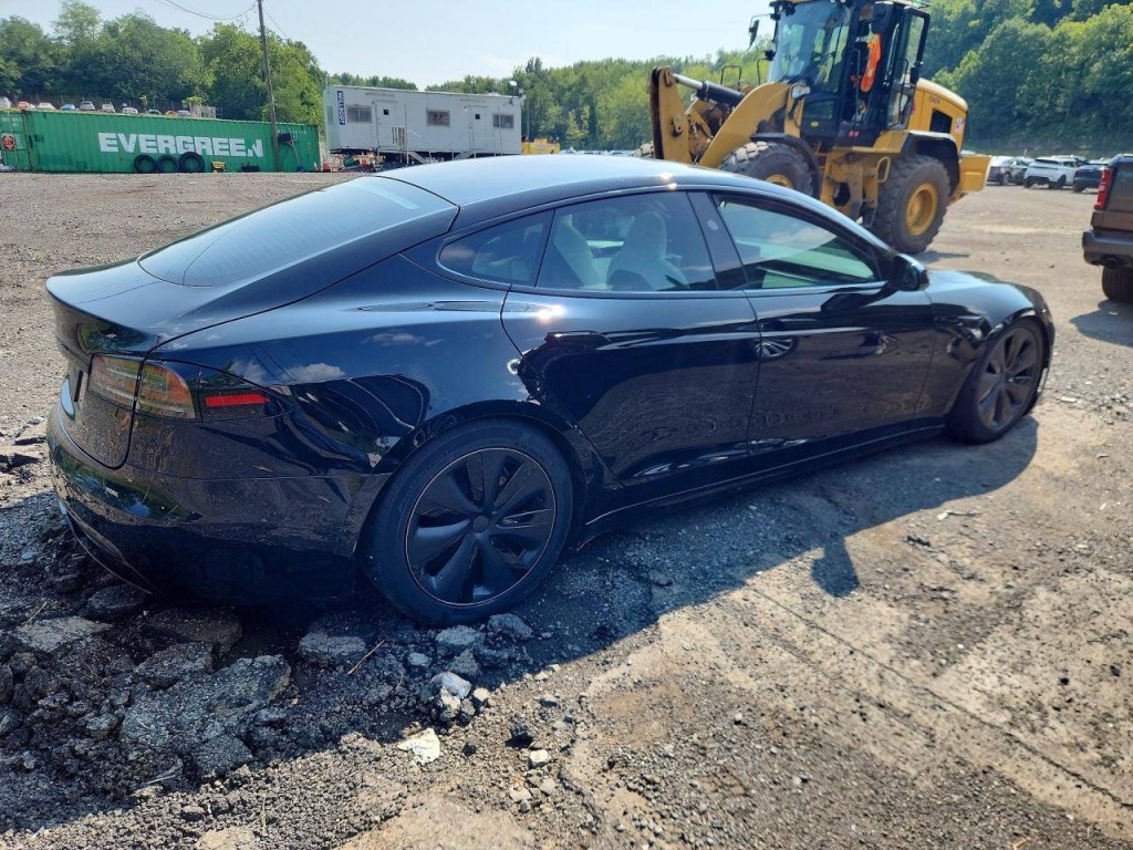2024 Tesla Model S Image 4
