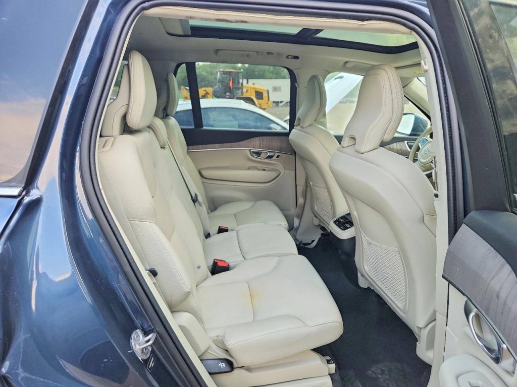 2024 Volvo XC90 Image 9