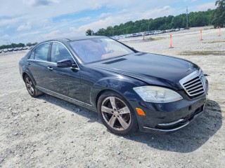 Image for 2013 Mercedes-Benz S-Class S 550 4MATIC ID: 7652693