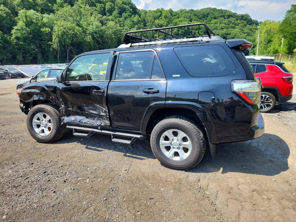 2024 Toyota 4Runner Image 3