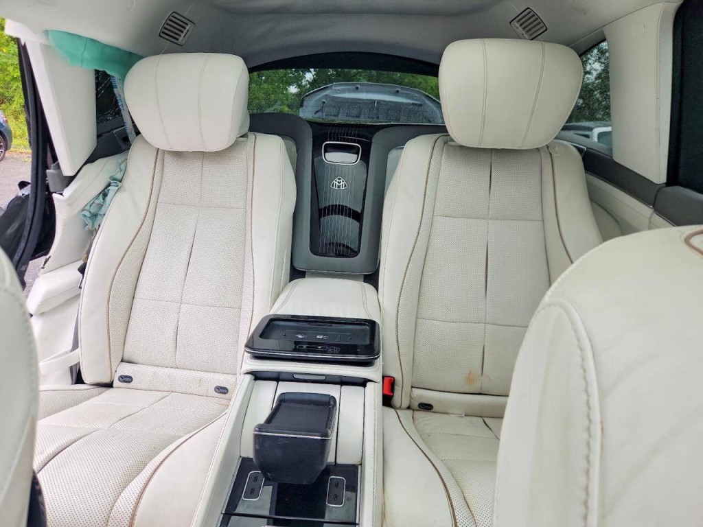 2023 Mercedes-Benz GLS-Class Image 6