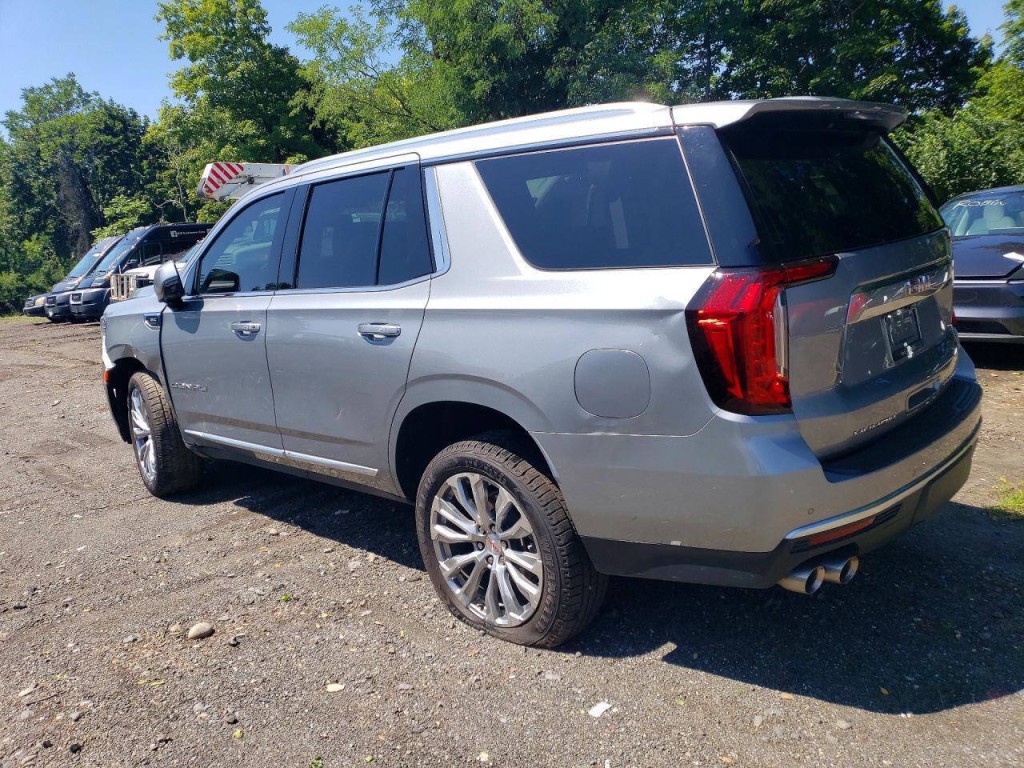 2024 GMC Yukon Image 4