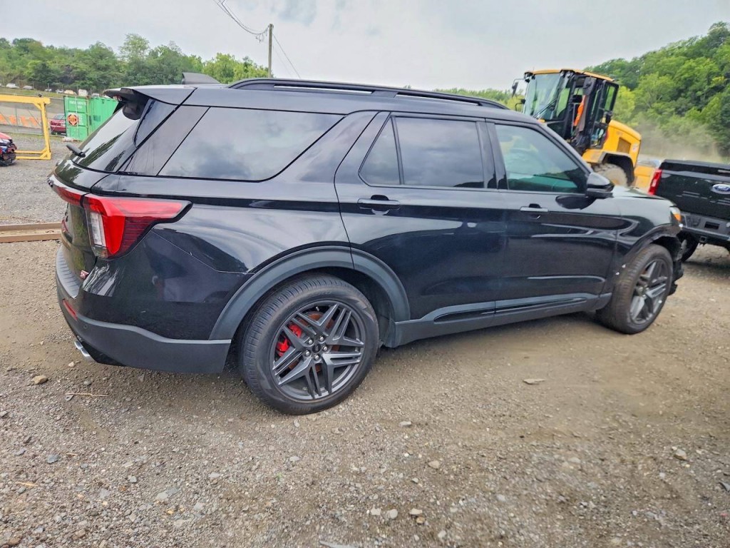 2025 Ford Explorer Image 5