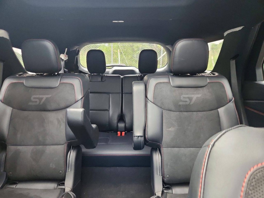 2025 Ford Explorer Image 7