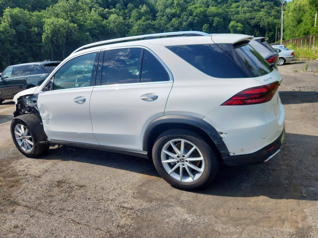 2025 Mercedes-Benz GLE-Class Image 4
